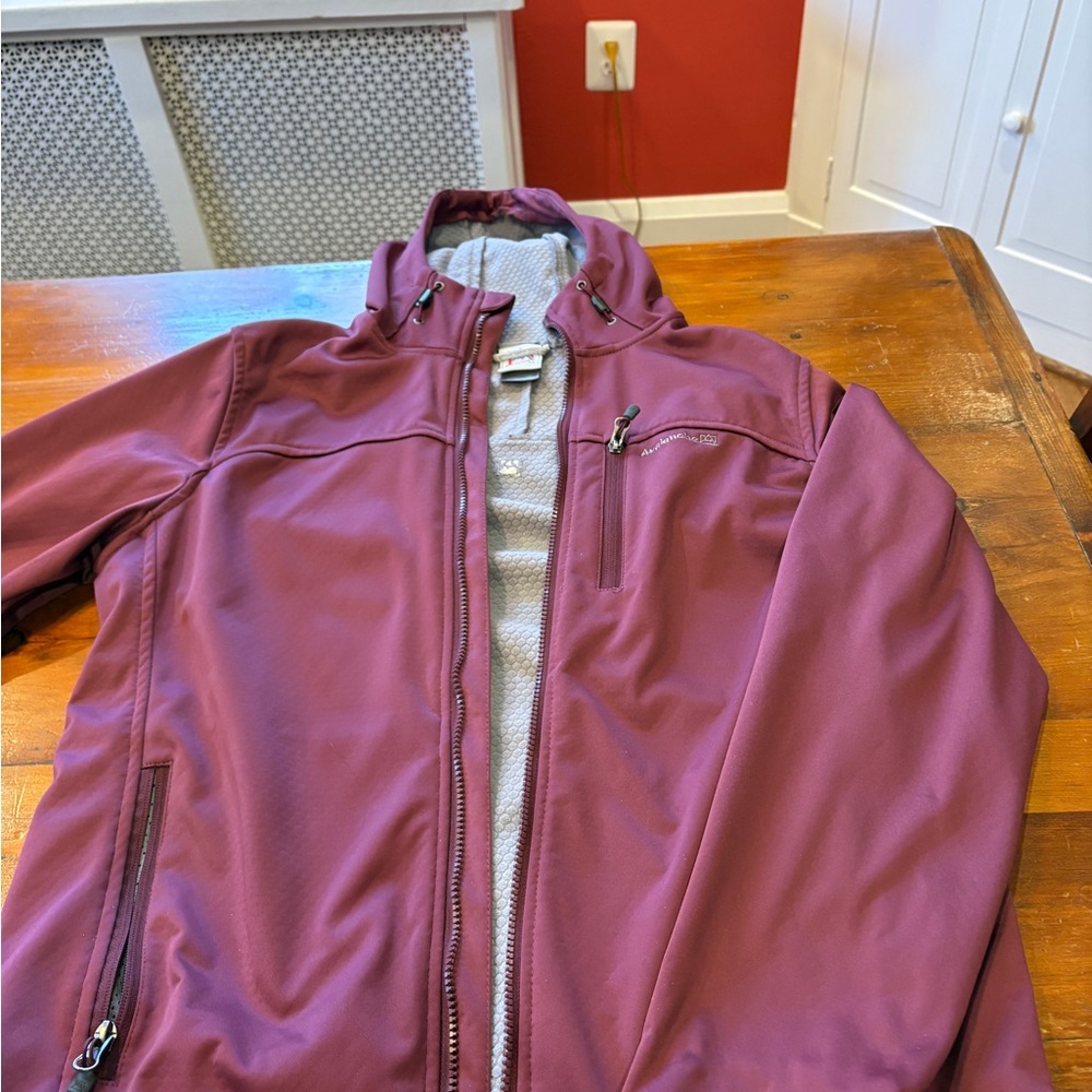 Avalanche Men's Maroon Performance Jacket